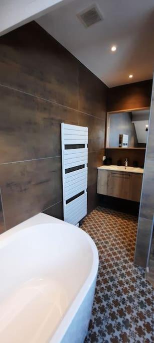 布永Le Relais Des Imprimeurs别墅 外观 照片